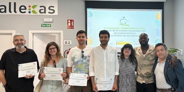 portada comida critica concurso